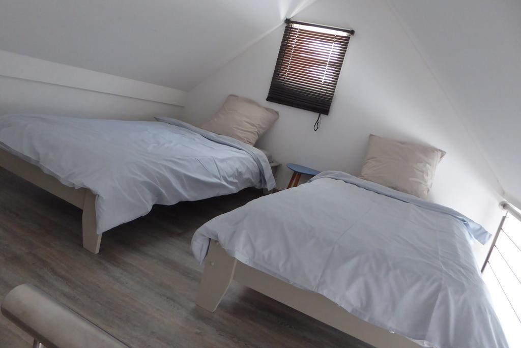 La Conque Du Trou D'Eau Apartment แซ็งต์-จีลส์-เลส์-แบ็งส์ ภายนอก รูปภาพ