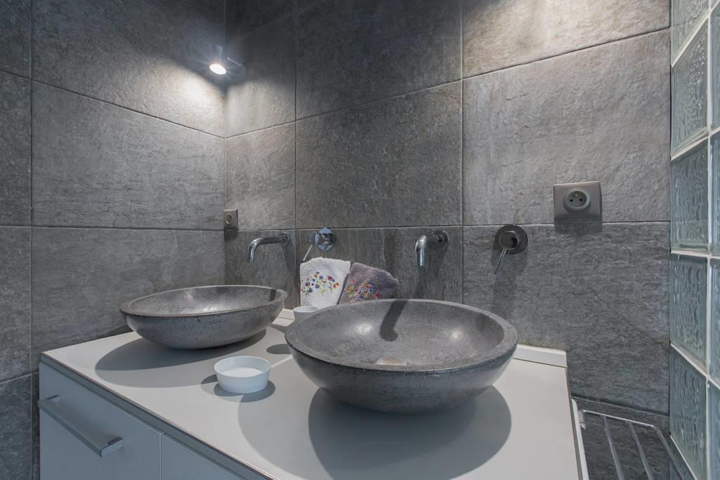 La Conque Du Trou D'Eau Apartment แซ็งต์-จีลส์-เลส์-แบ็งส์ ภายนอก รูปภาพ